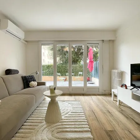 Proche Апартаменты